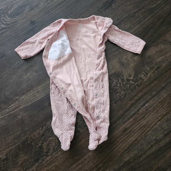 Carter's one piece - Picture 2 of 4